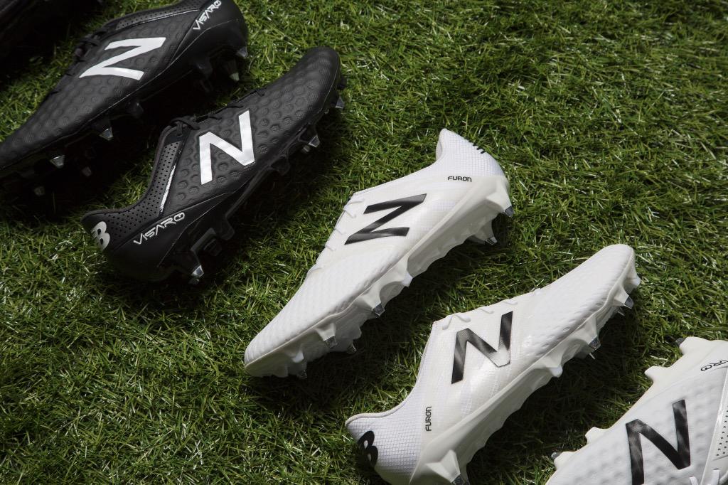New balance visaro blackout best sale